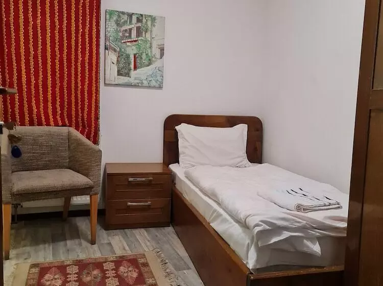 پانسیون Guesthouse Hotel My Home