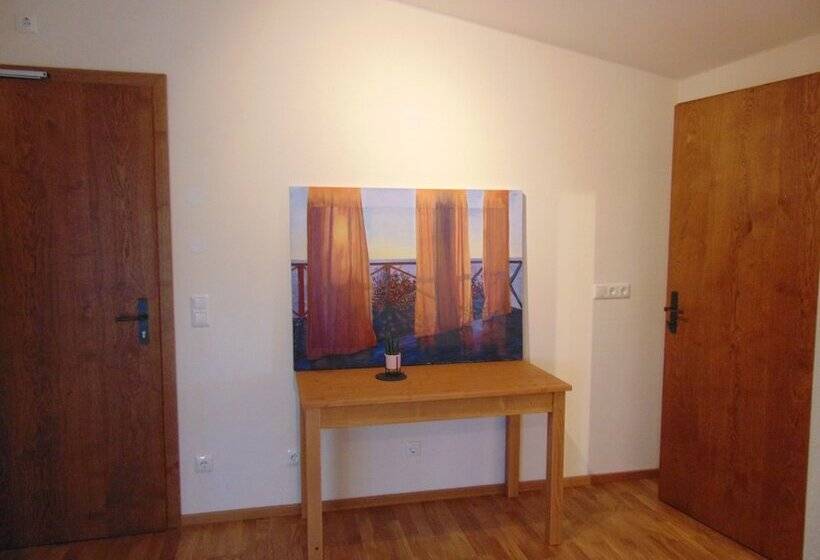 Hotel Heimfeld Cafe Restaurant