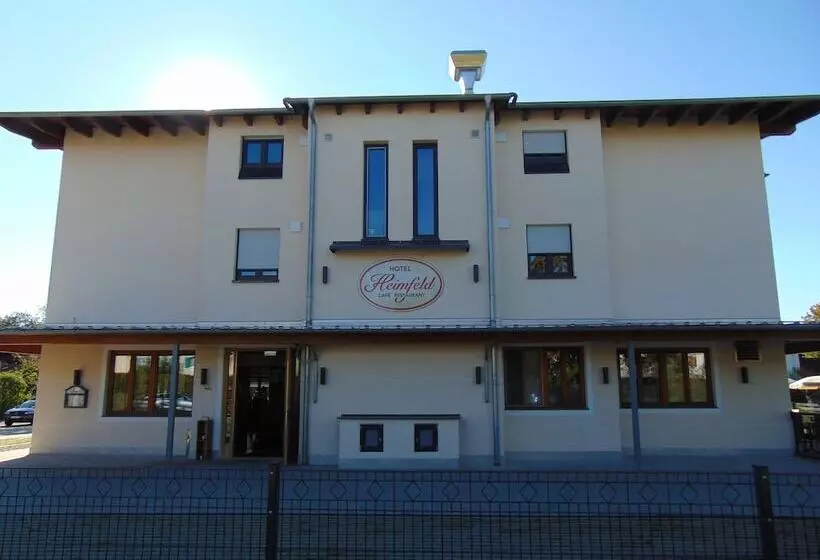 Hotelli Heimfeld Cafe Restaurant
