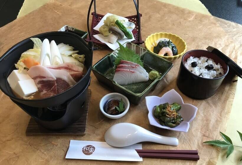 בית מלון כפרי Fukuchiyama Ark