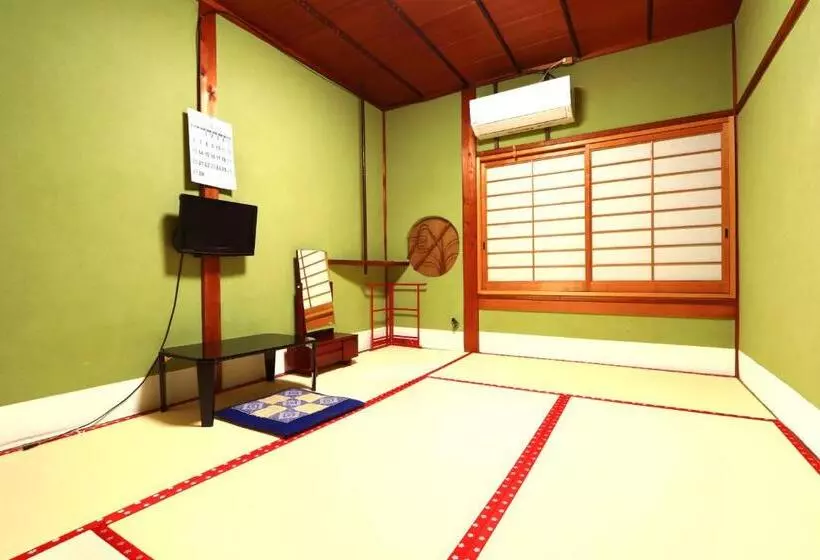 Hotelli Marumo Ryokan