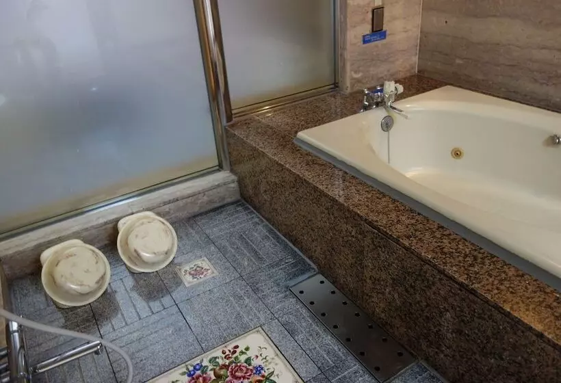 Hotelli Sea Queen Kainan