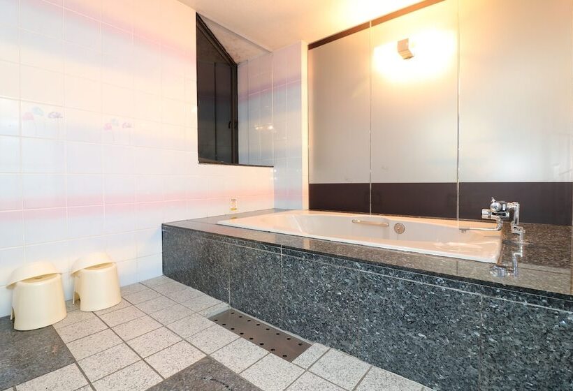 فندق Sea Queen Kainan