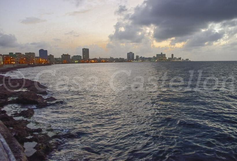 هتل Casa Castellon