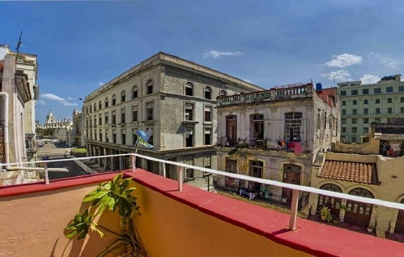 هتل Casa Castellon