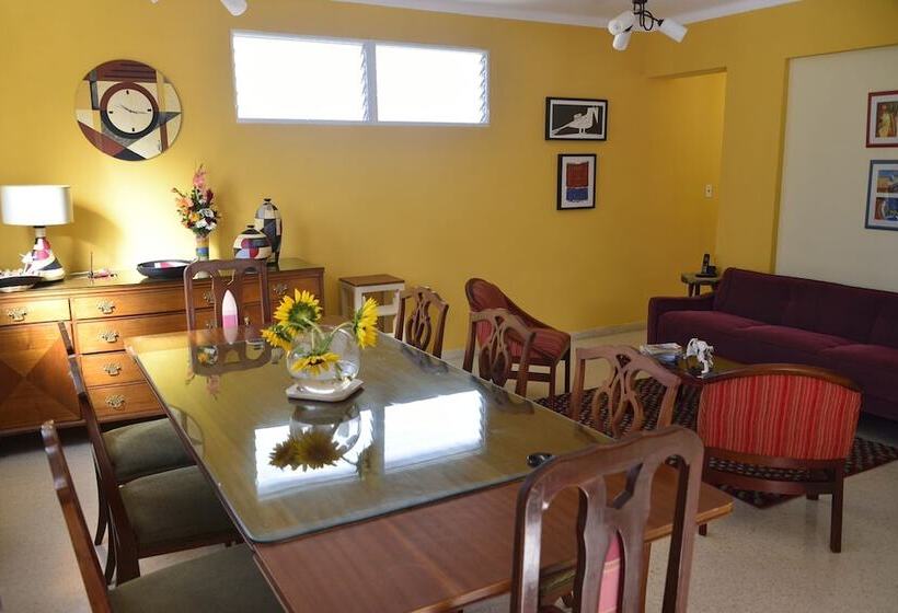 هتل Casa Castellon