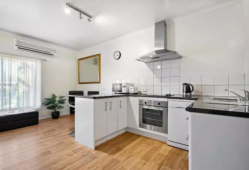 Hotelli Short Stays Gippsland Trafalgar