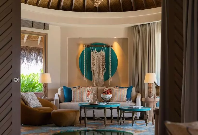 هتل The Nautilus Maldives