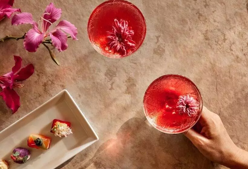 هتل The Nautilus Maldives