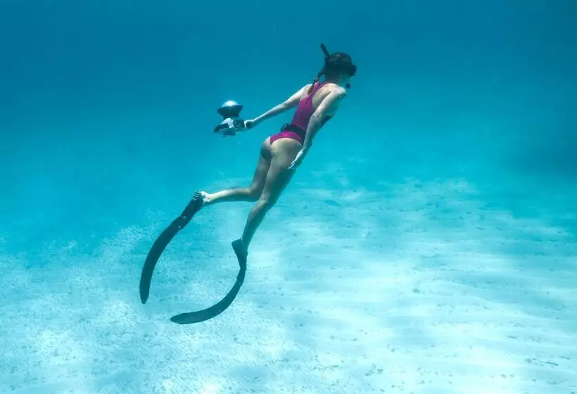 هتل The Nautilus Maldives