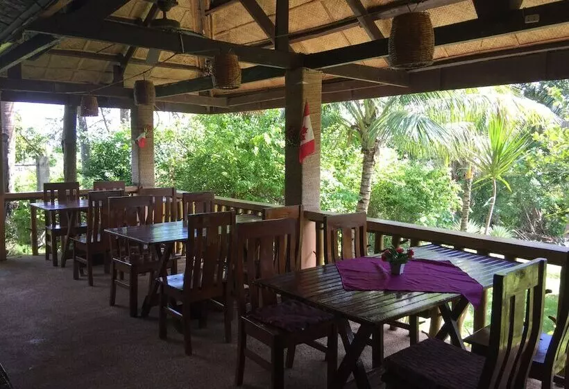 Flower Beach Resort