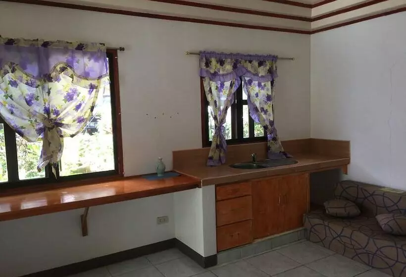 Flower Beach Resort