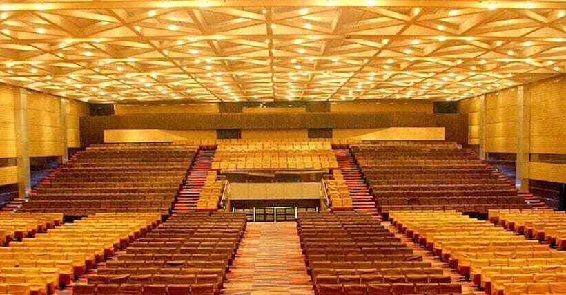 Gokulam Park Hotel & Convention Centre