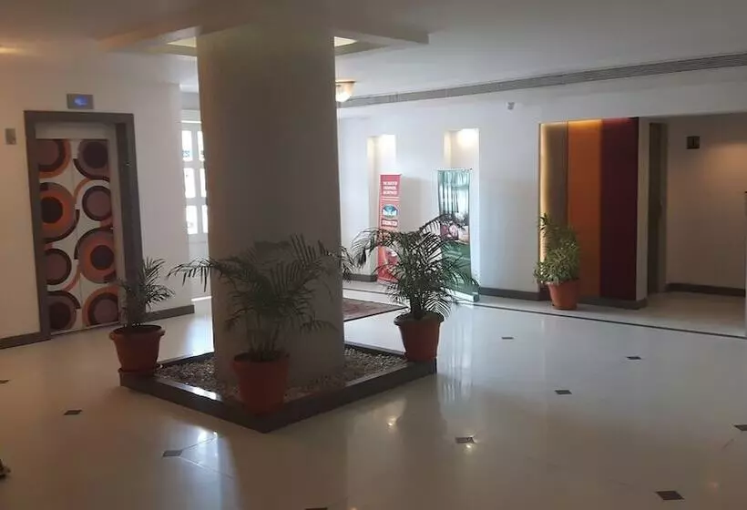 Gokulam Park Hotel & Convention Centre