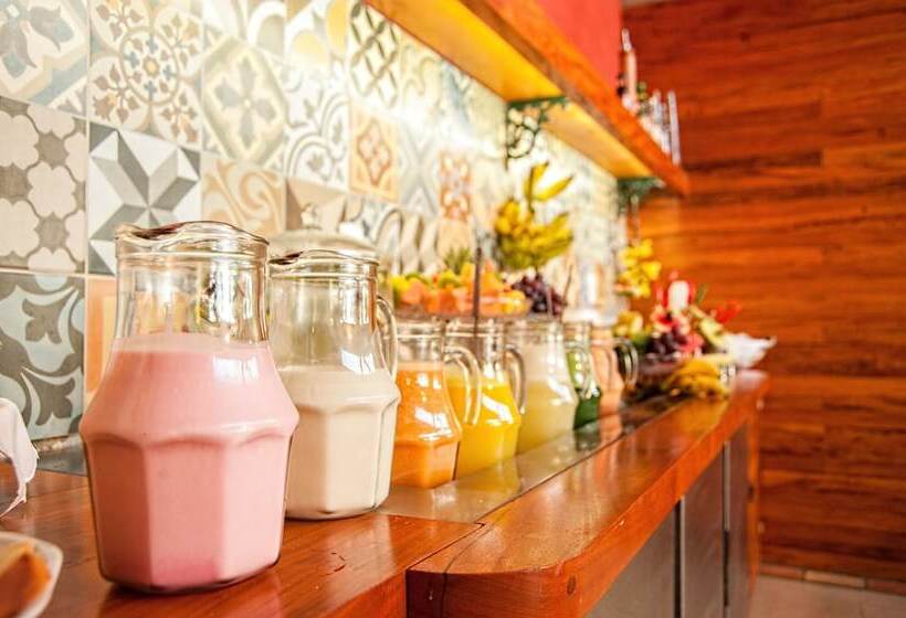 酒店 Bellaminas Pousada