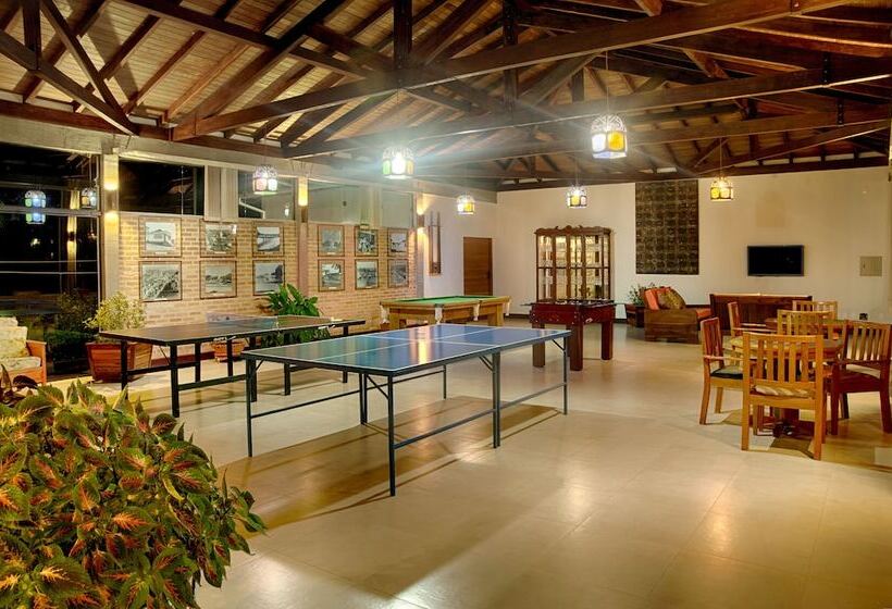 酒店 Bellaminas Pousada