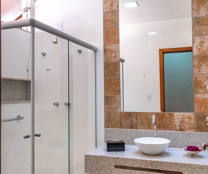 酒店 Bellaminas Pousada