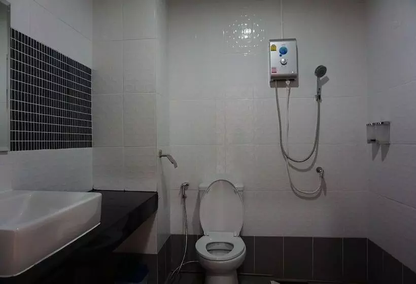 Hotelli Green Hill Resort