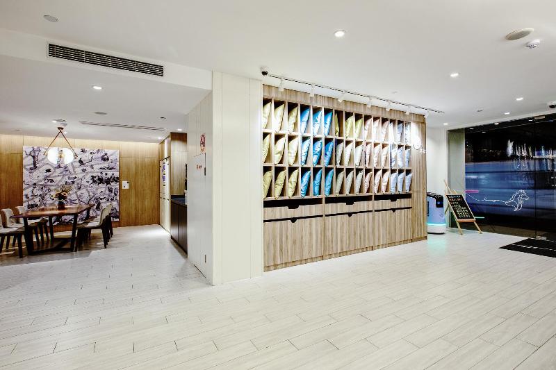 Отель Hanting Premium Shanghai Beiwaitan Hailun Road