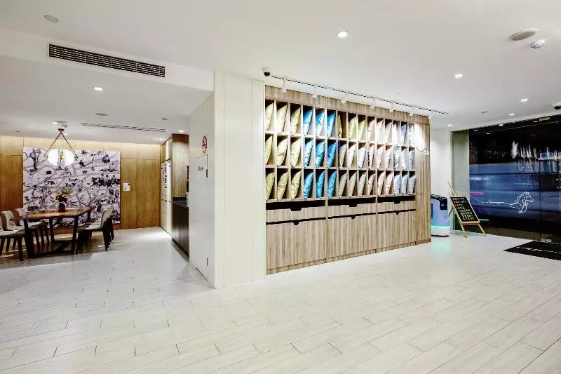 ホテル Hanting Premium  Shanghai Beiwaitan Hailun Road