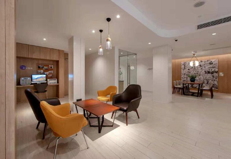 Отель Hanting Premium Shanghai Beiwaitan Hailun Road