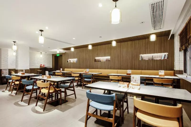 ホテル Hanting Premium  Shanghai Beiwaitan Hailun Road