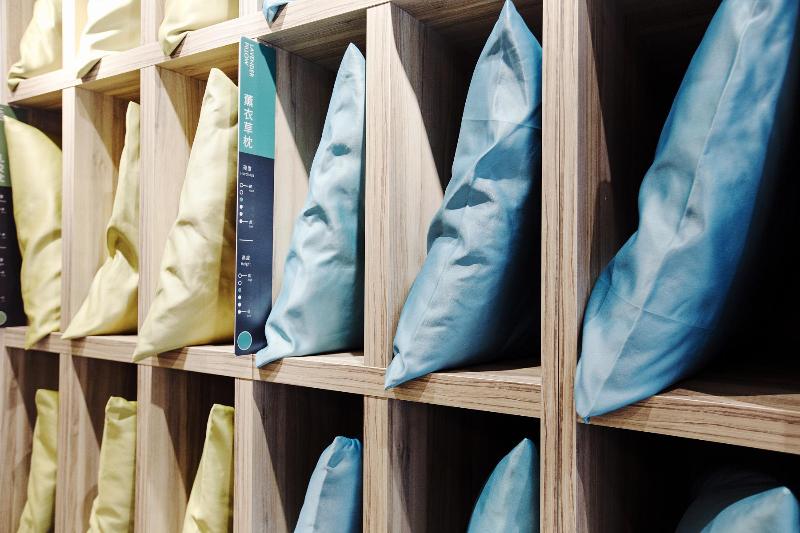 Отель Hanting Premium Shanghai Beiwaitan Hailun Road