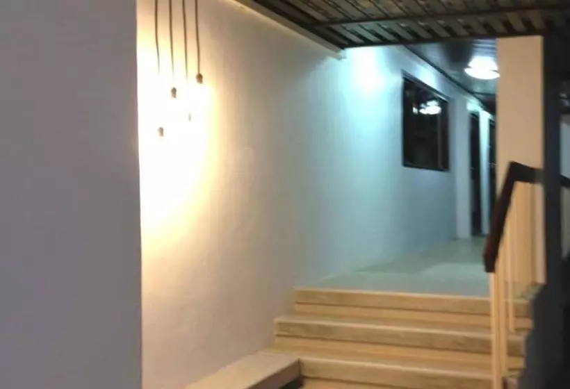 Hotelli Living Apartment