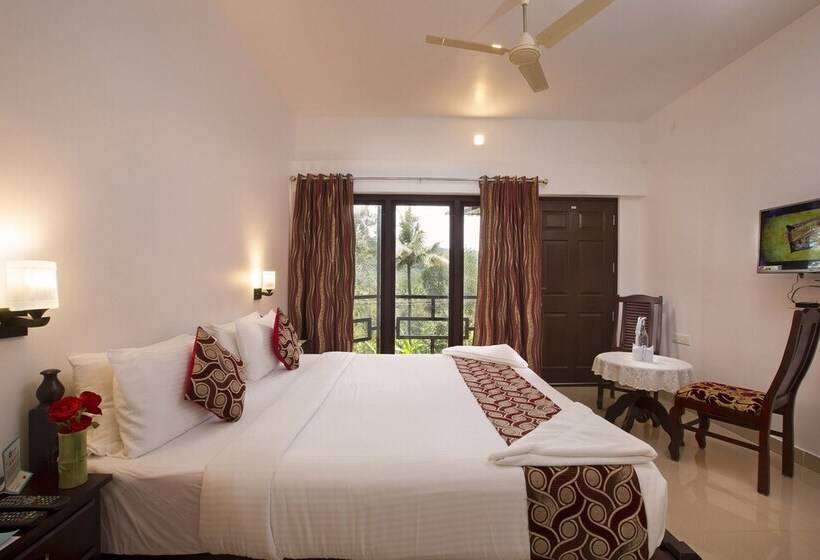 בית מלון כפרי Misty Lake Resort