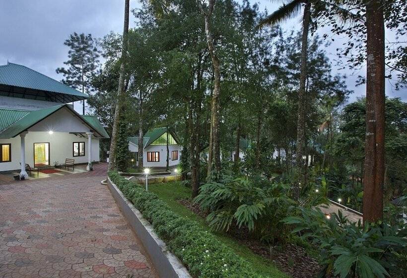 בית מלון כפרי Misty Lake Resort