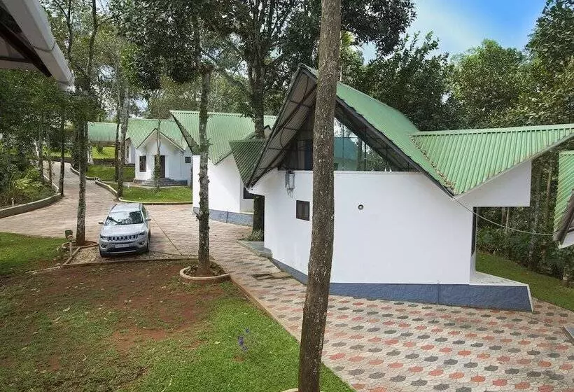 Hotelli Misty Lake Resort