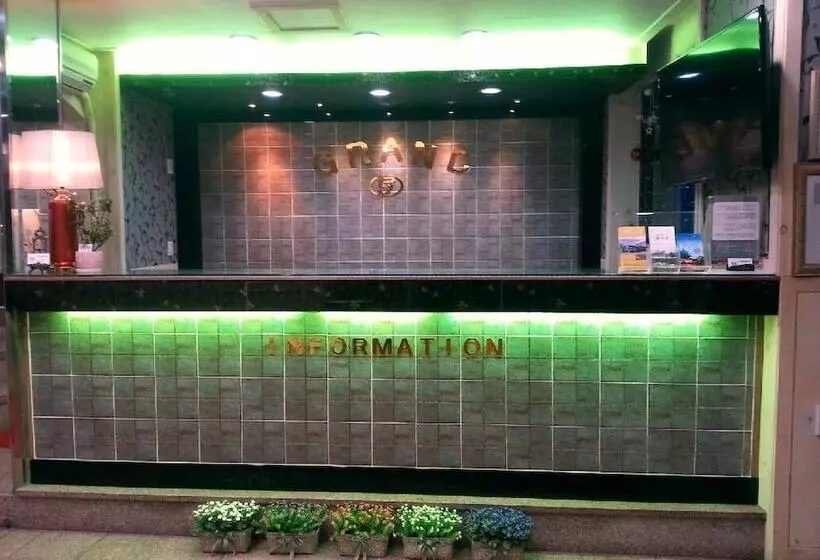 Songnisan Grand Hotel & Condo