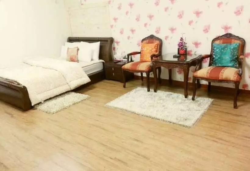 Songnisan Grand Hotel & Condo