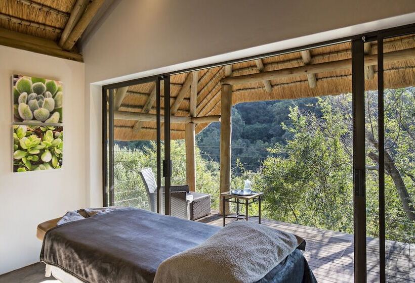 בית מלון כפרי The Cavern