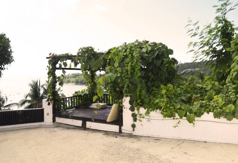 Peace And Love Resort