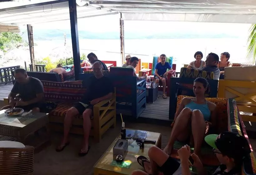 Peace And Love Resort