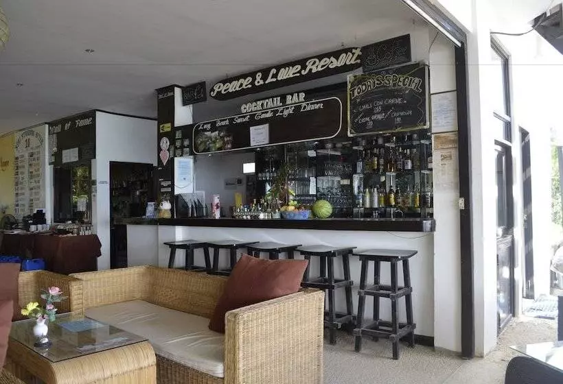 Peace And Love Resort