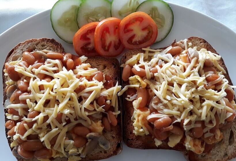 Peace And Love Resort