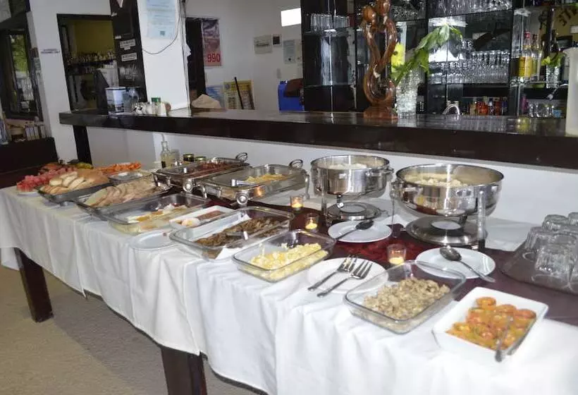 Peace And Love Resort