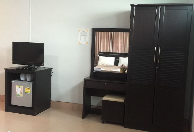 Пансион Phumthadarommanee Resort