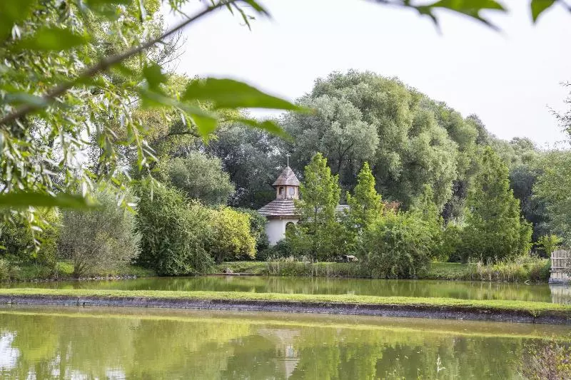 Majatalo Resort Svět