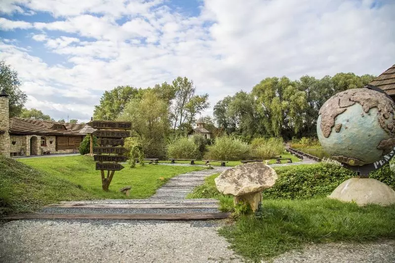 Majatalo Resort Svět