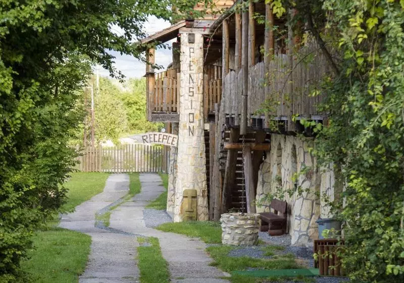 Majatalo Resort Svět