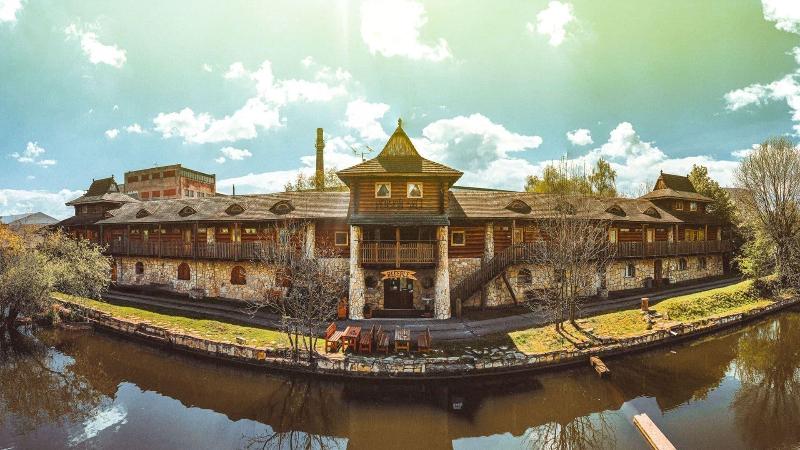 פנסיון Resort Svět