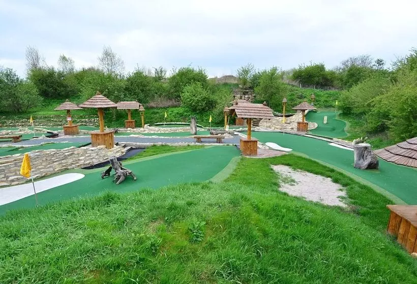 Majatalo Resort Svět