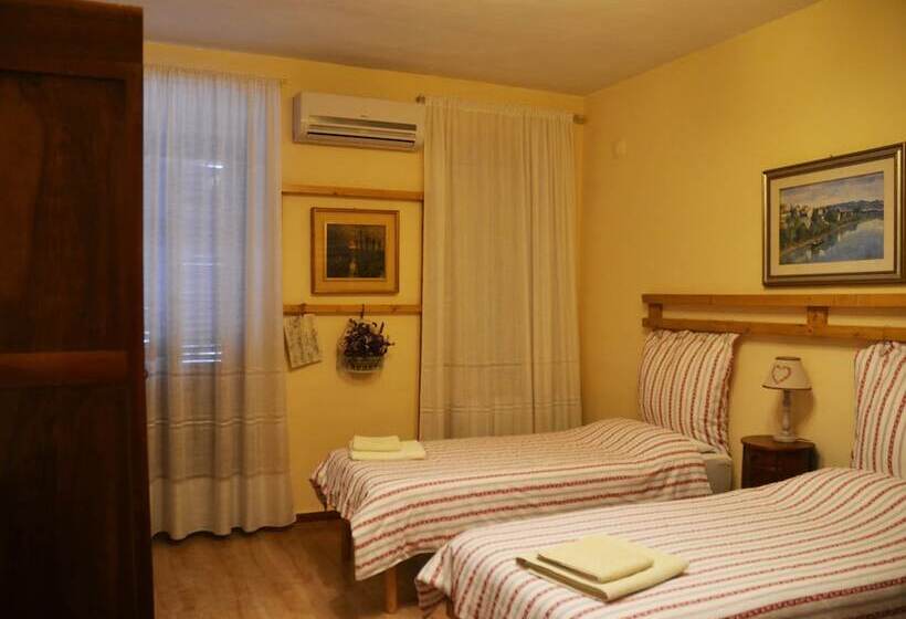 ベッドアンドブレックファースト Casa Mortarino