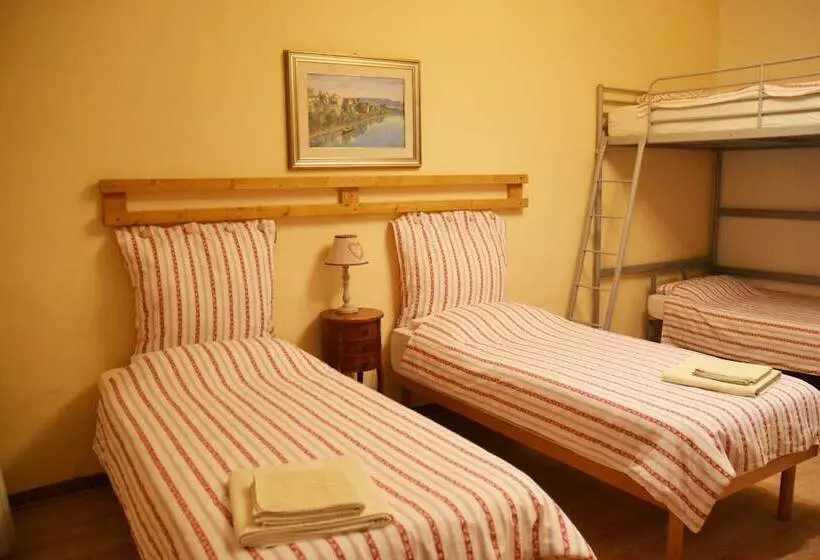 Aamiaismajoitus (B&B) Casa Mortarino