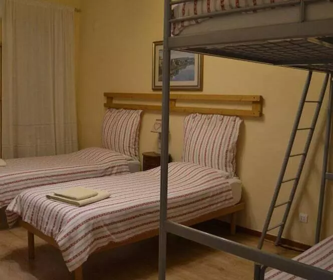 Aamiaismajoitus (B&B) Casa Mortarino