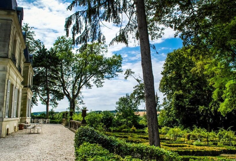 مبيت وإفطار Château De Picheny