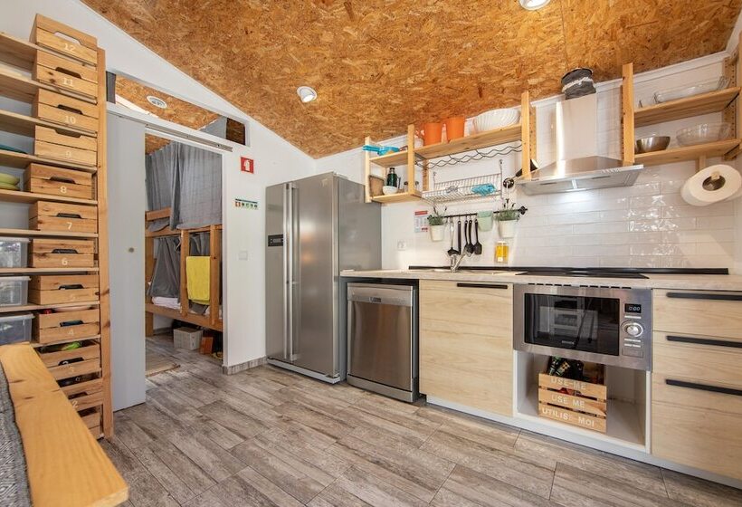 فندق فئة نجمة واحدة Vila Maria Mix Dorm By Host Point